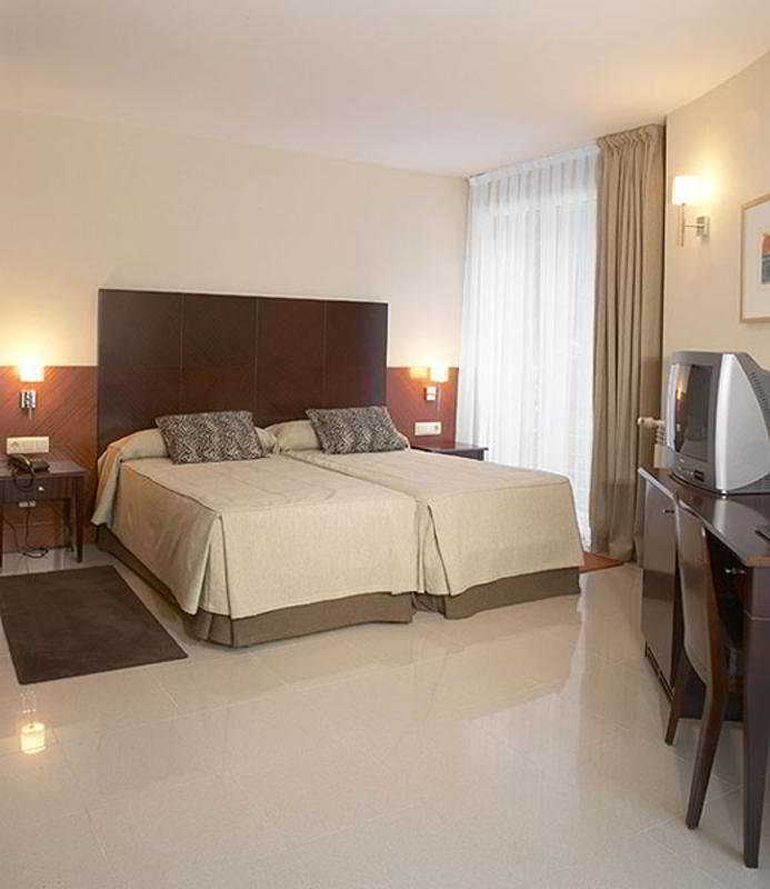 Hotel Mu La Cortinada Camera foto