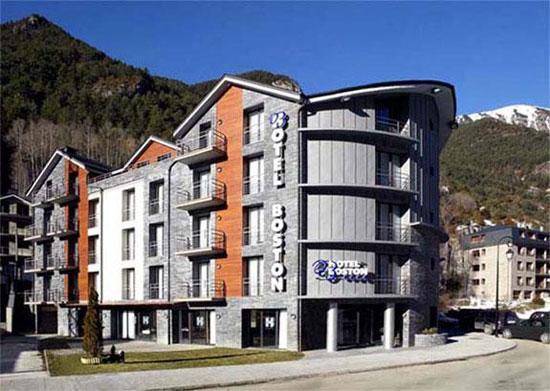 Hotel Mu La Cortinada Esterno foto